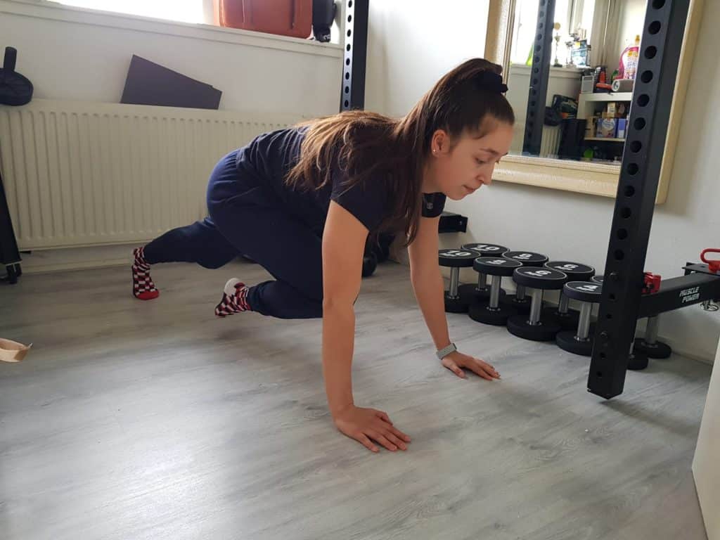 cardio-fitness-training-voor-thuis